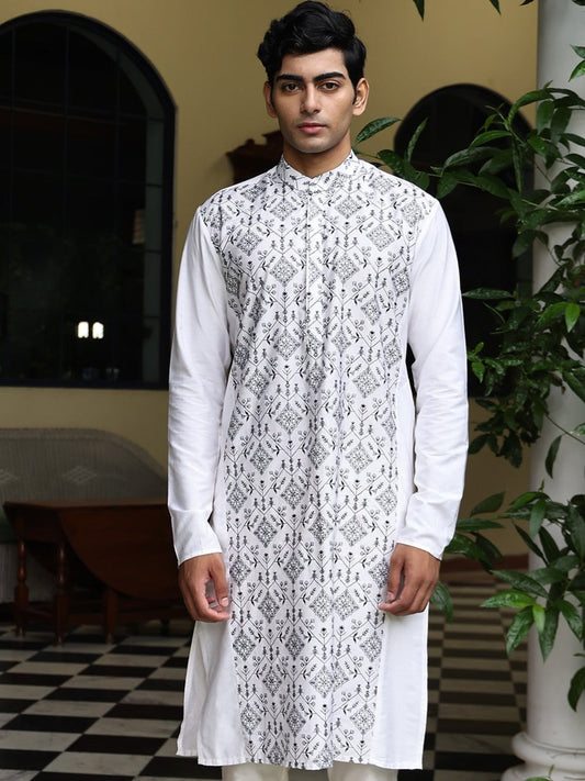 Patr
Kurta 
Embroidered Kurta
Ivory