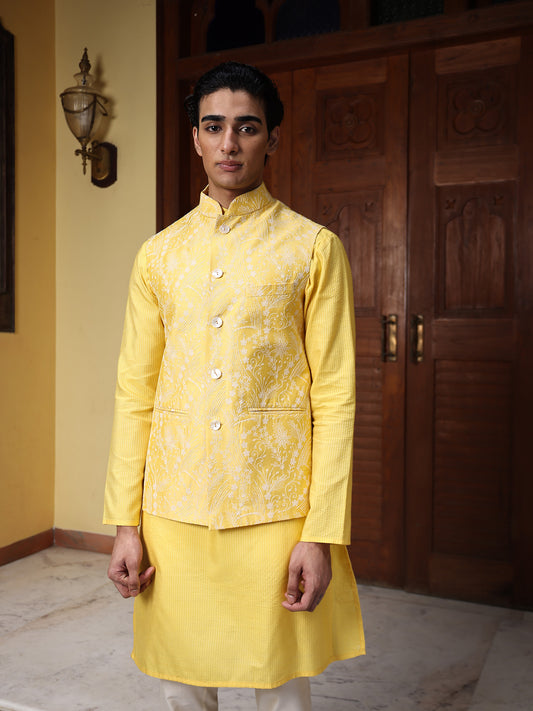 Patr
Bundi
Jacket
Yellow
Embroidered 
Embroidered Jacket
