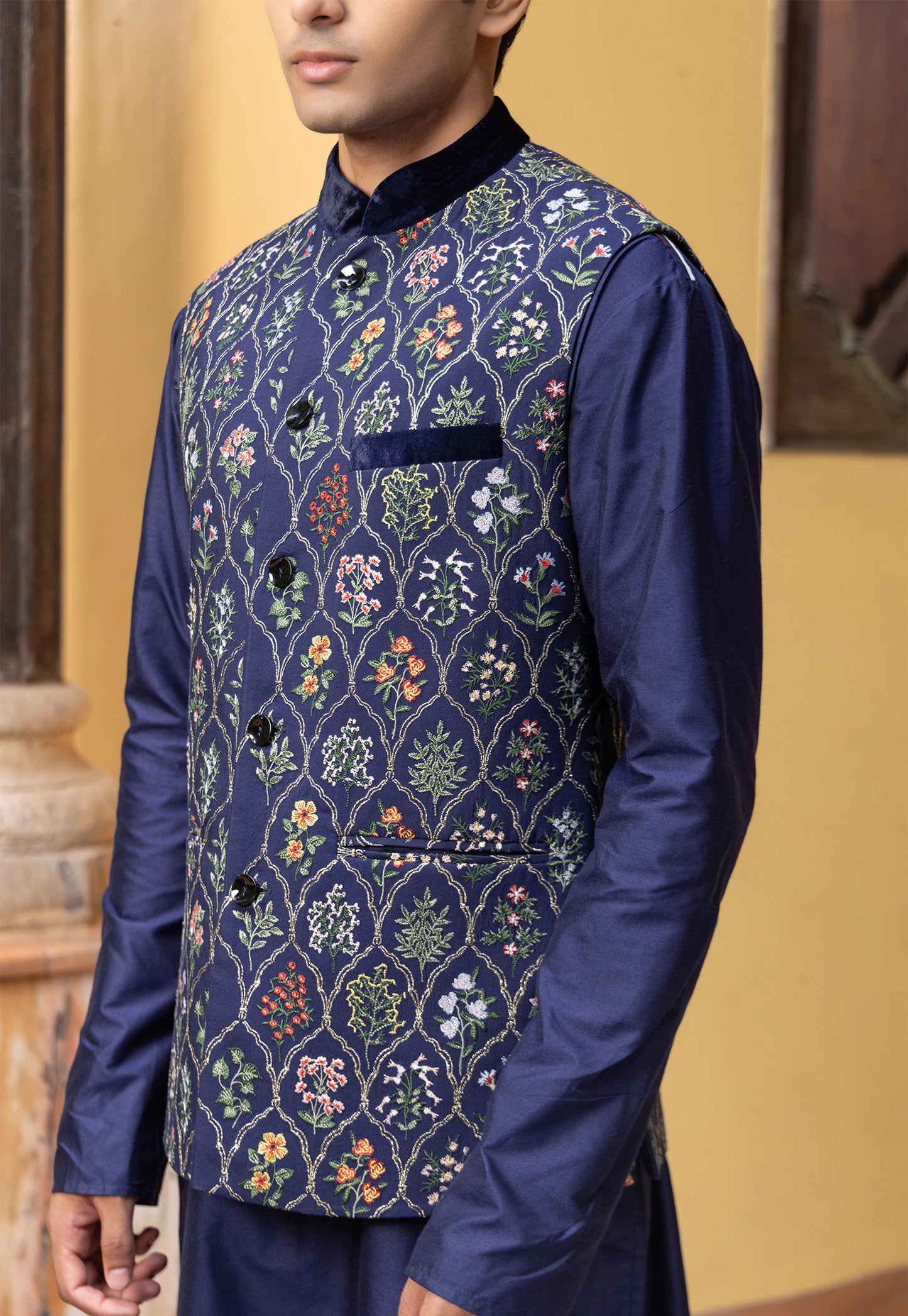 Disnu Blue Embroidered Katan Bundi