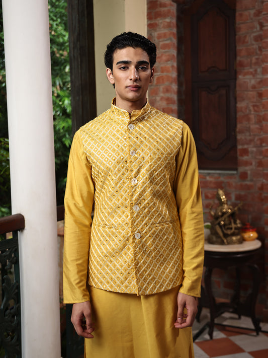 Patr
Bundi Set
Jacket
Yellow
Embroidered 
Embroidered Jacket Set