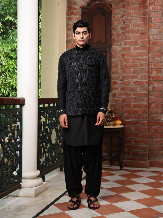 Patr
Bundi Set
Jacket
Black
Embroidered 
Embroidered Jacket Set