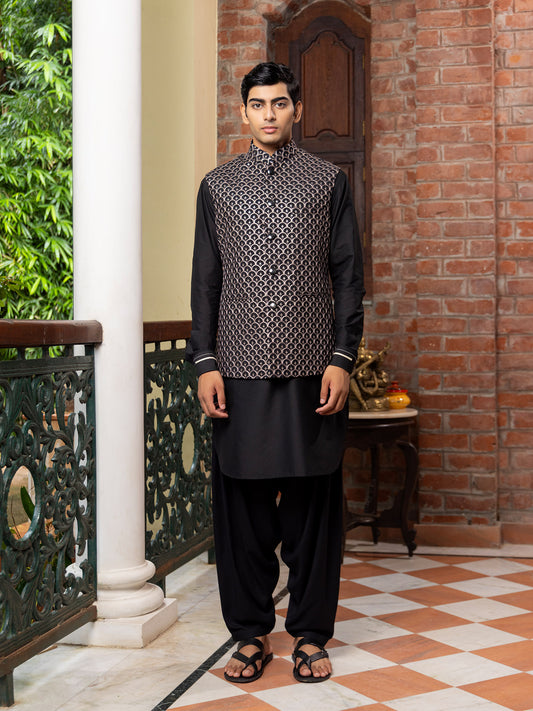 Patr
Bundi Set
jacket
Black
Embroidered 
Embroidered Jacket Set