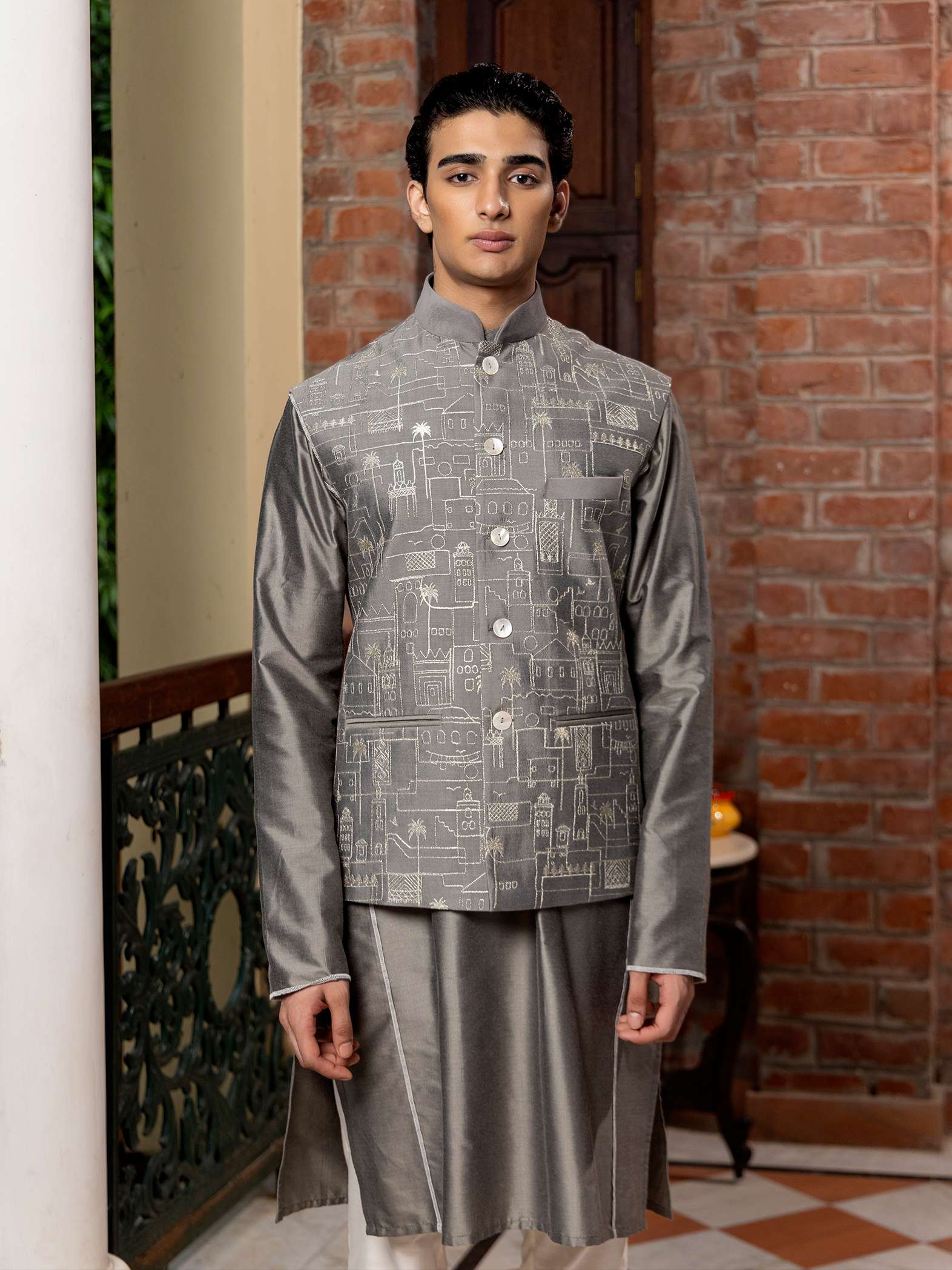 Patr
Bundi
Jacket
Grey
Embroidered 
Embroidered Jacket