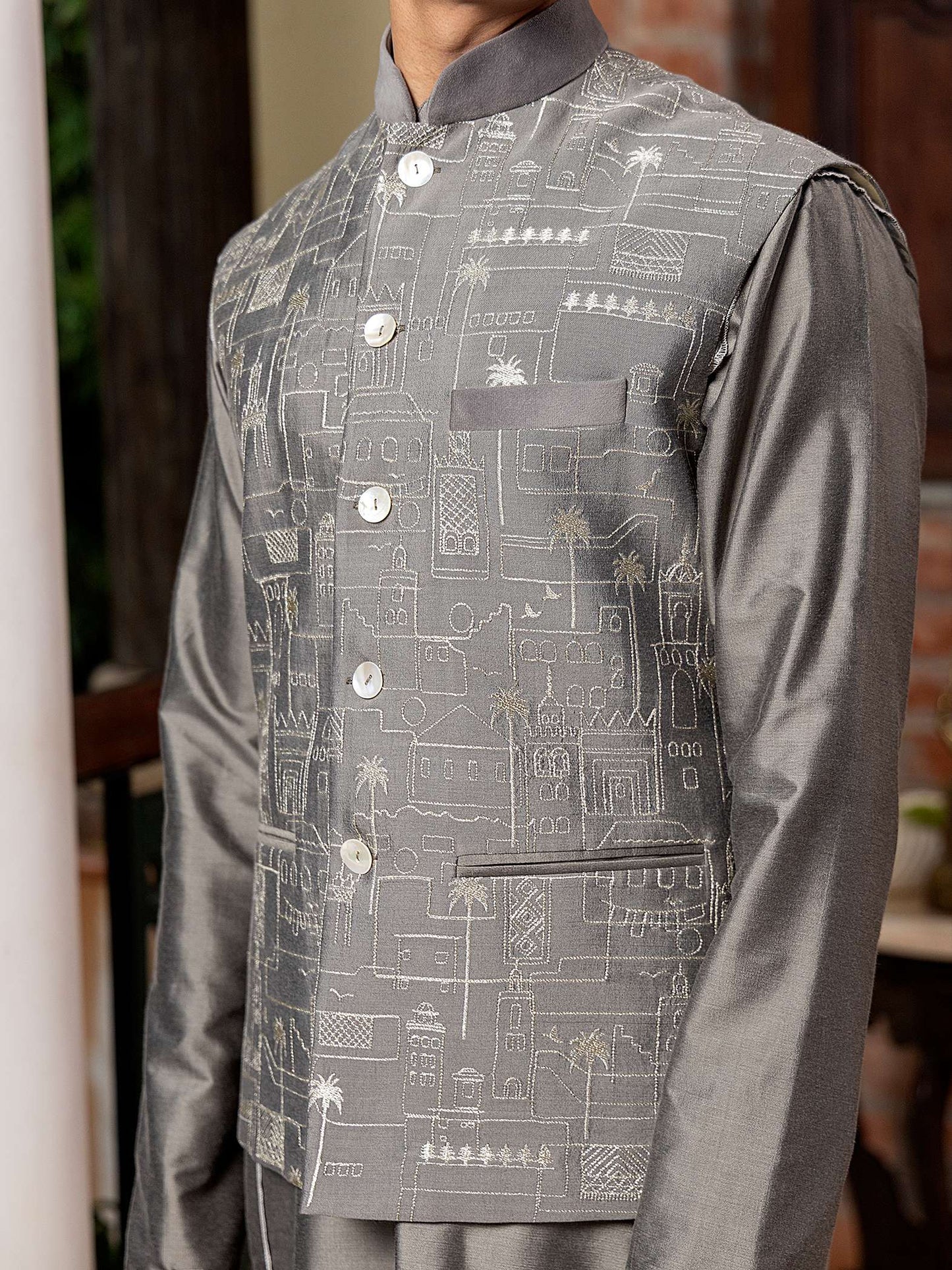 Kaziah Grey Embroidered Katan Bundi