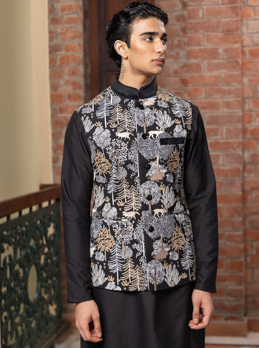 Patr
Bundi
Jacket
Black
Embroidered 
Embroidered Jacket
