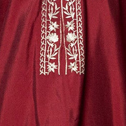 Patr
Embroidered
Kurta
Embroidered Kurta
Wine