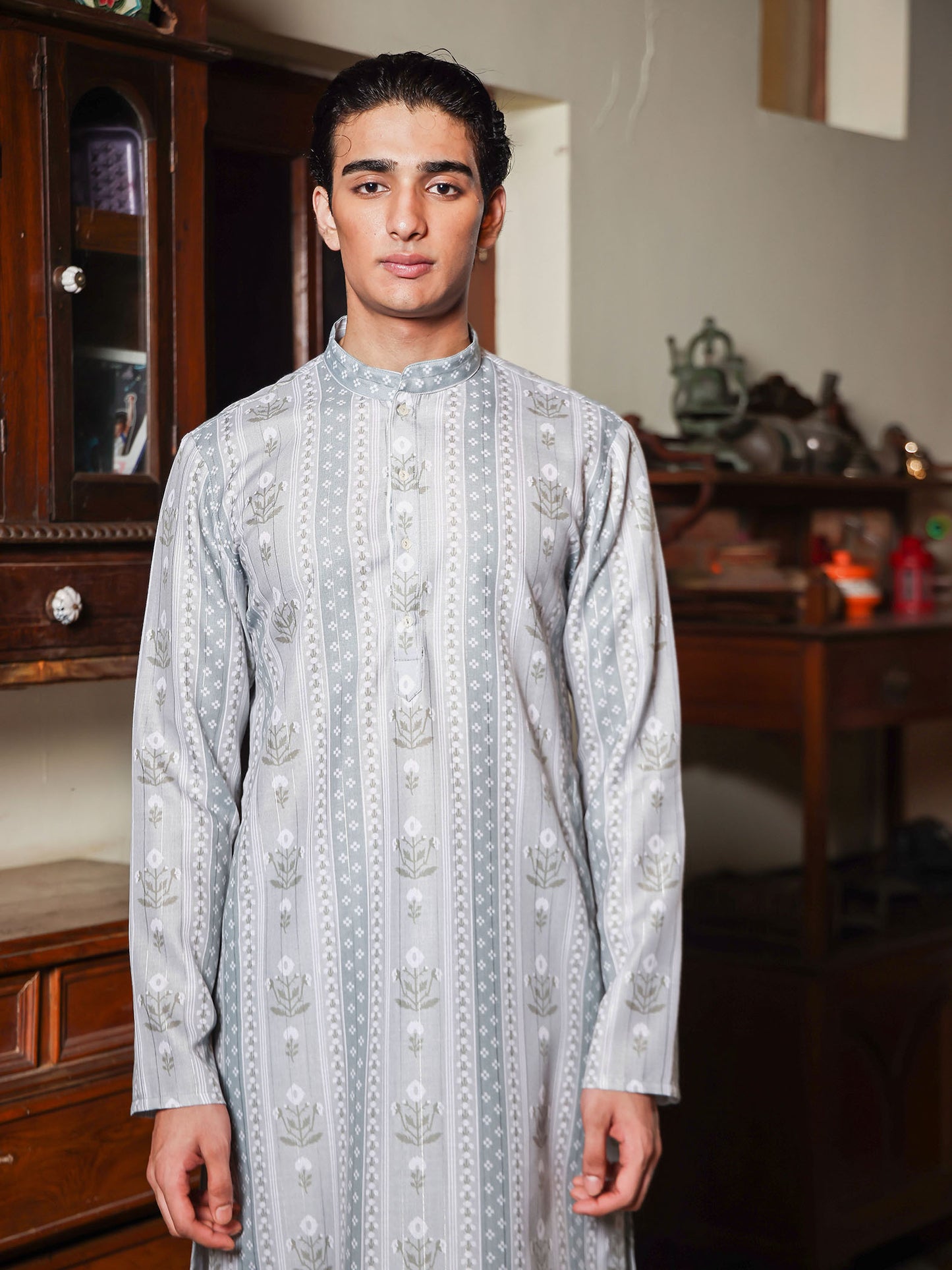 Reyansh Sage Green Printed Cotton Blend Kurta