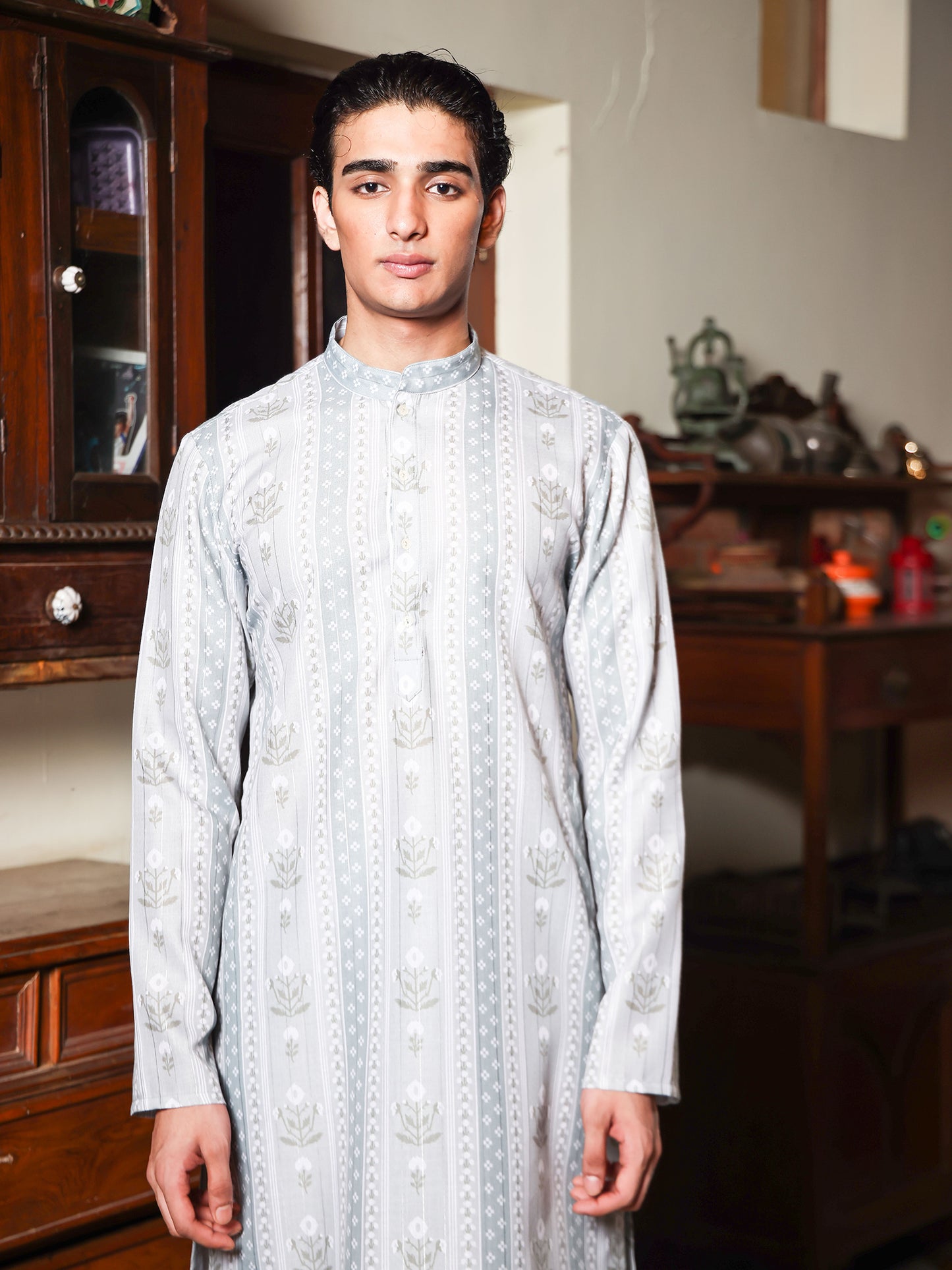 Reyansh Sage Green Printed Cotton Blend Kurta Set