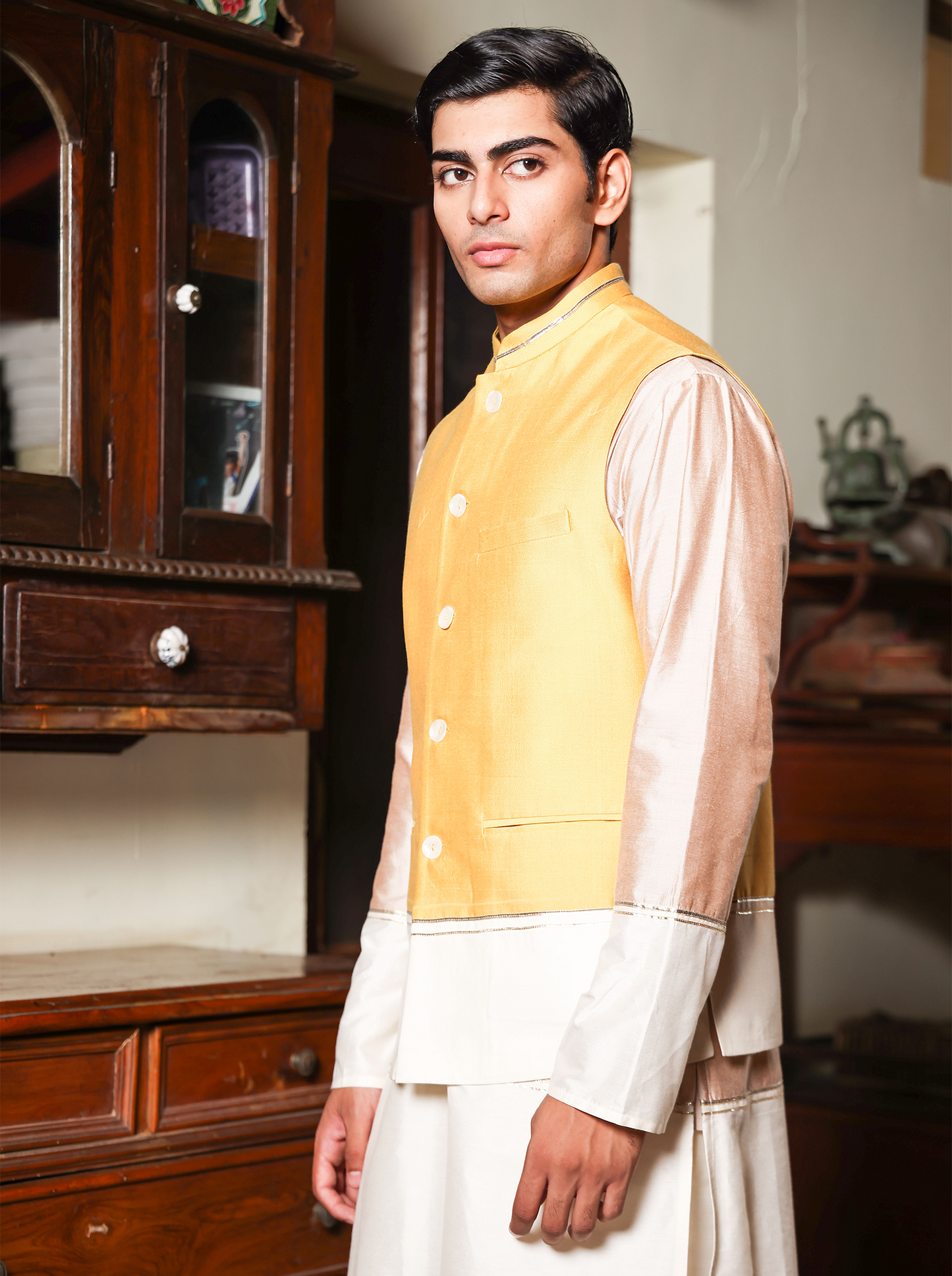 Dvijesh Yellow Katan Bundi