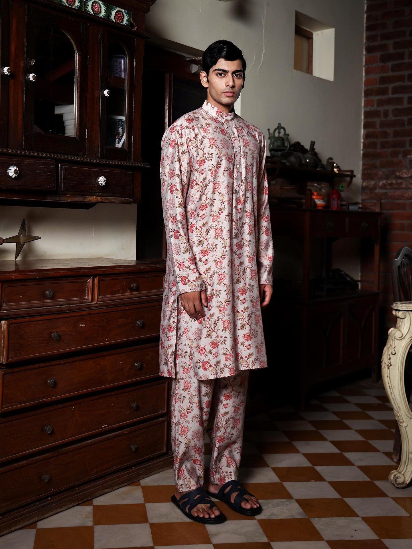 Vishruth Light Pink Printed Chanderi Kurta Set