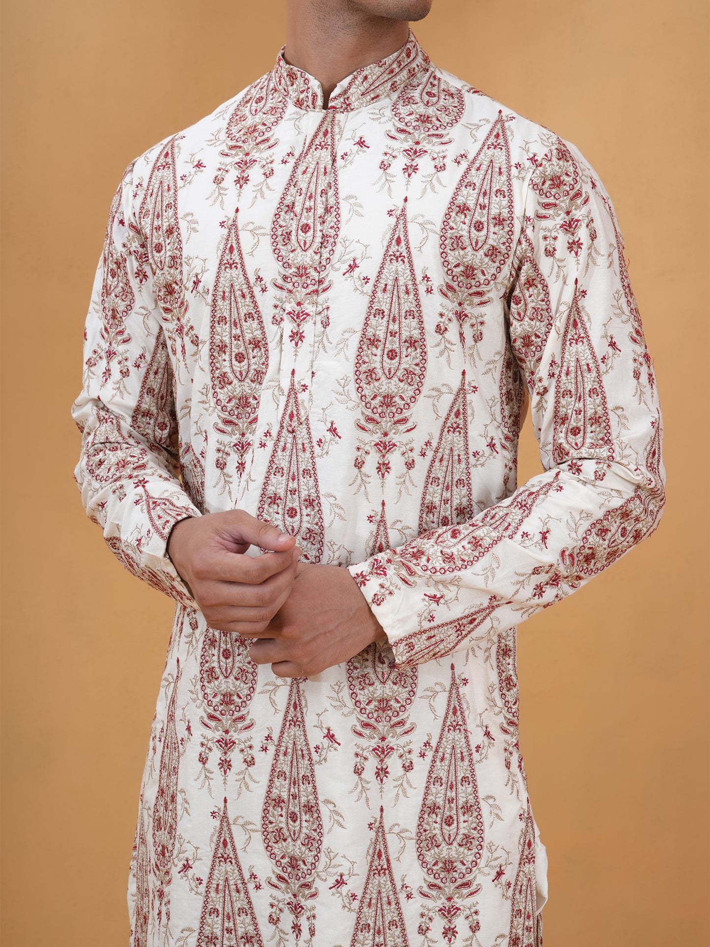 Aarvish Ivory Embroidered Katan Kurta