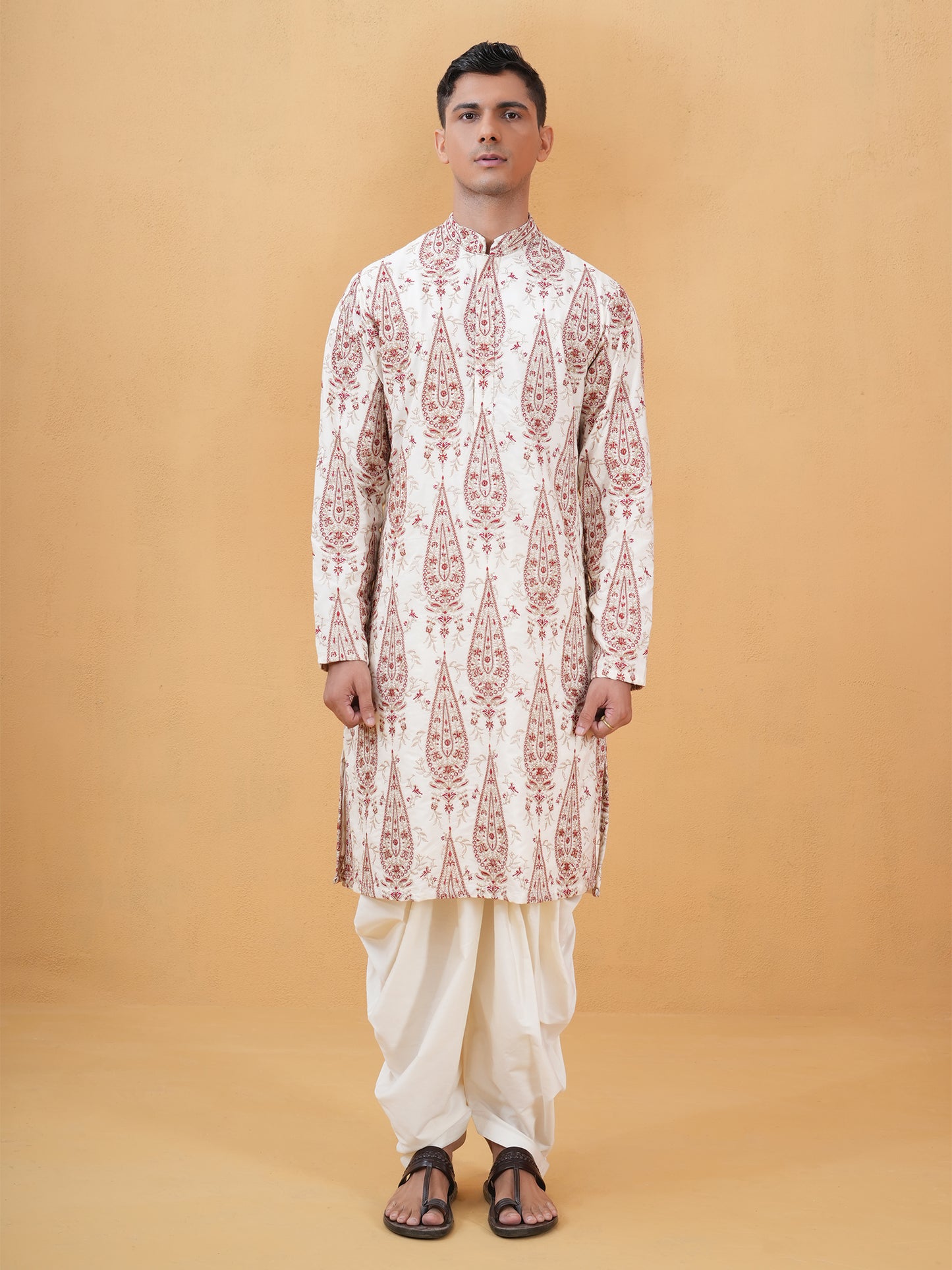 Aarvish Ivory Embroidered Katan Kurta