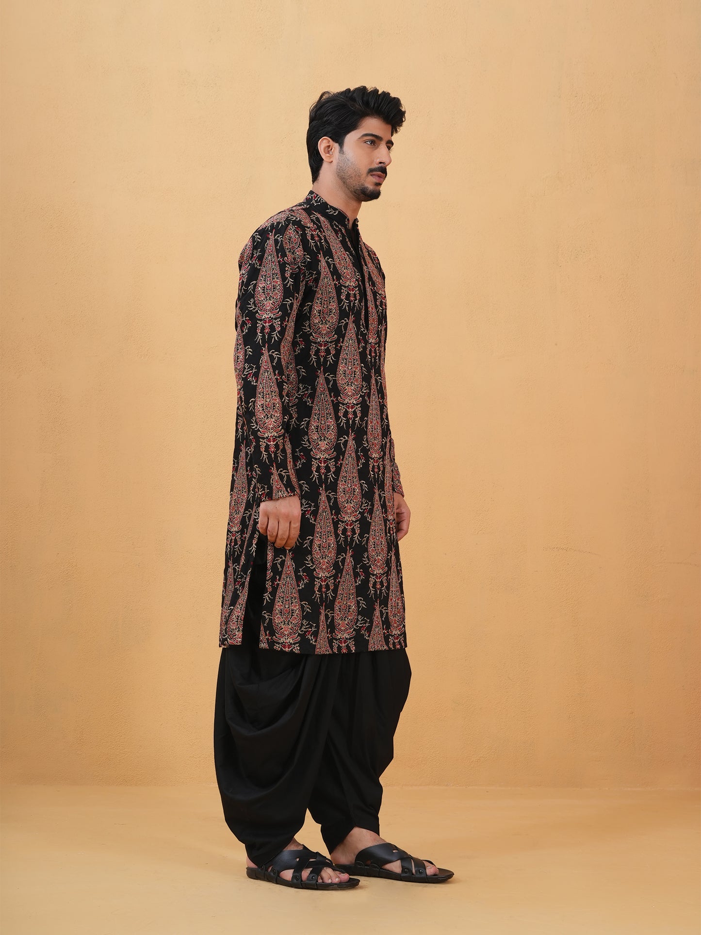 Aarvish Black Embroidered Katan Kurta Set
