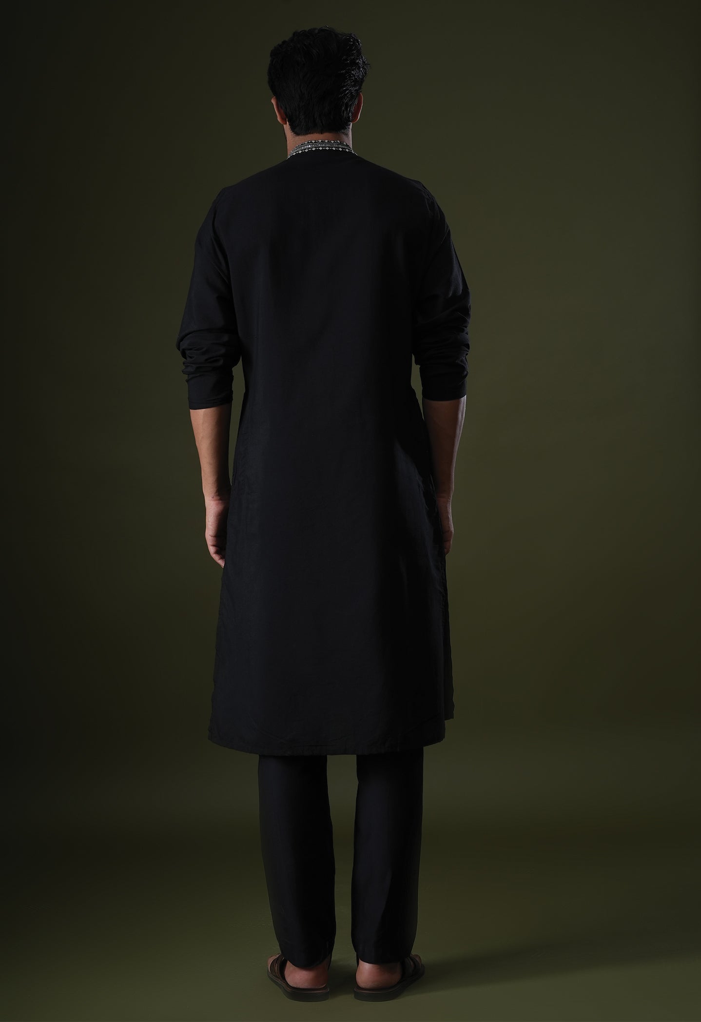 Saad Black Embroidered Katan Kurta