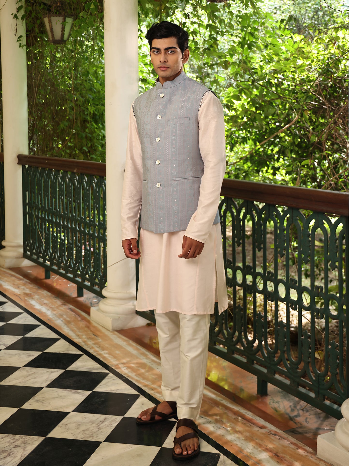 Isvara Light Blue Cotton Blend Bundi