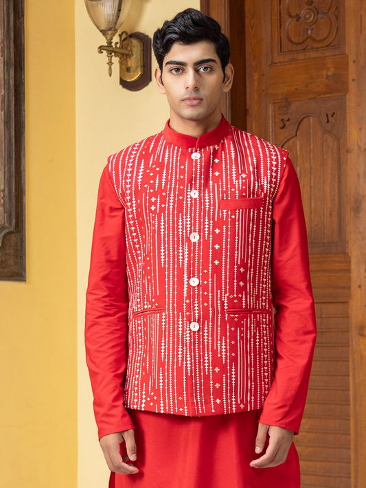 Patr
Bundi
Jacket
Red
Embroidered 
Embroidered Jacket