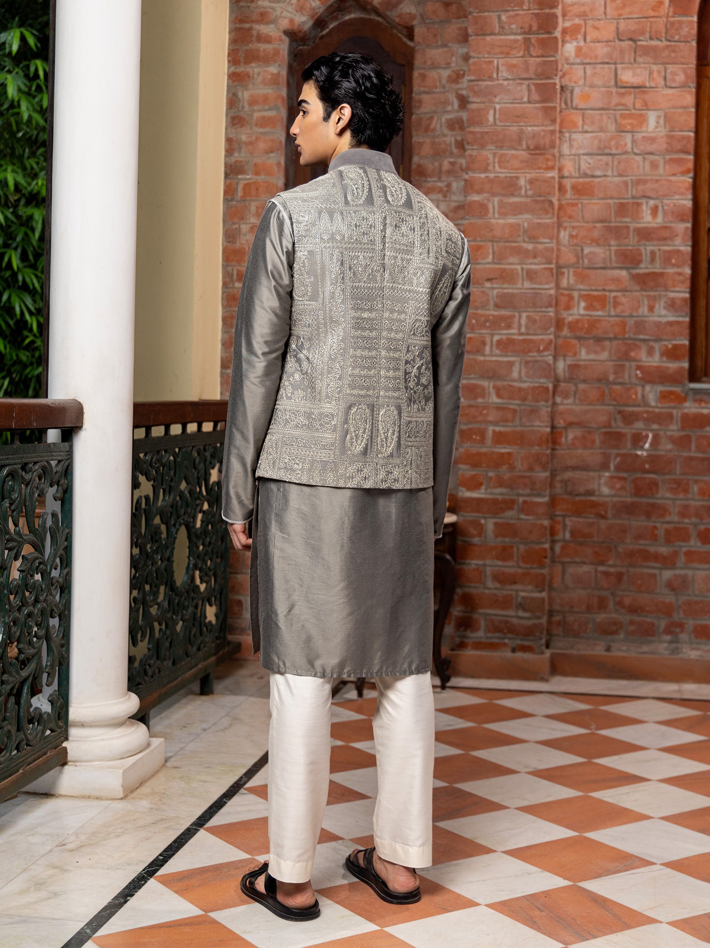 Jayanta Grey Embroidered Katan Bundi