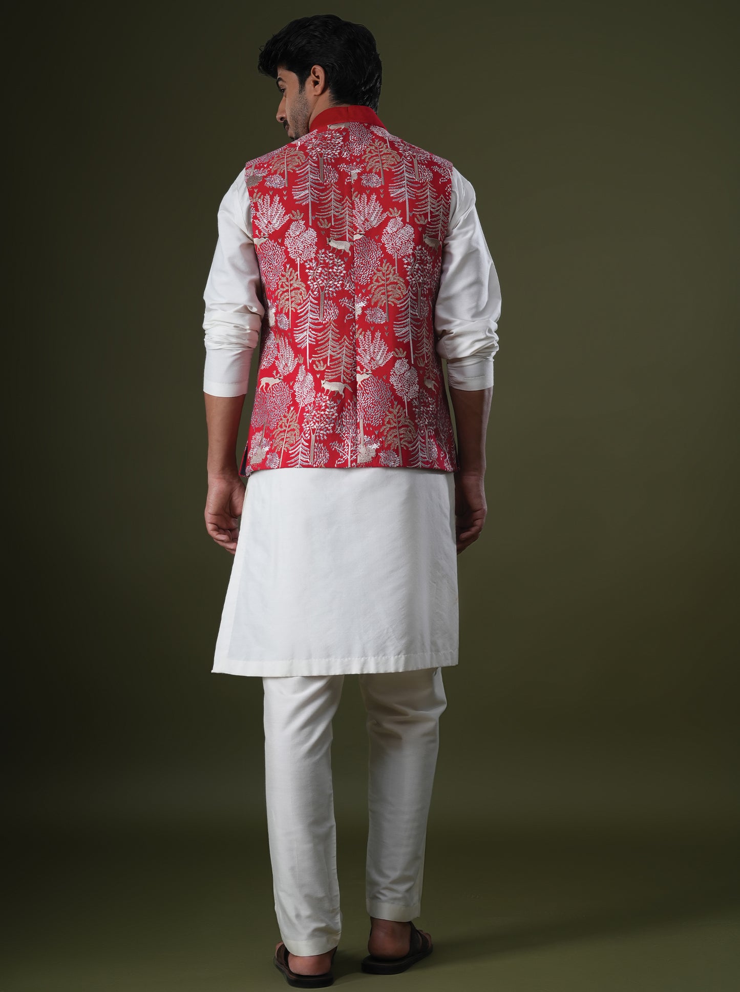 Chitran Red Embroidered Katan Bundi Set