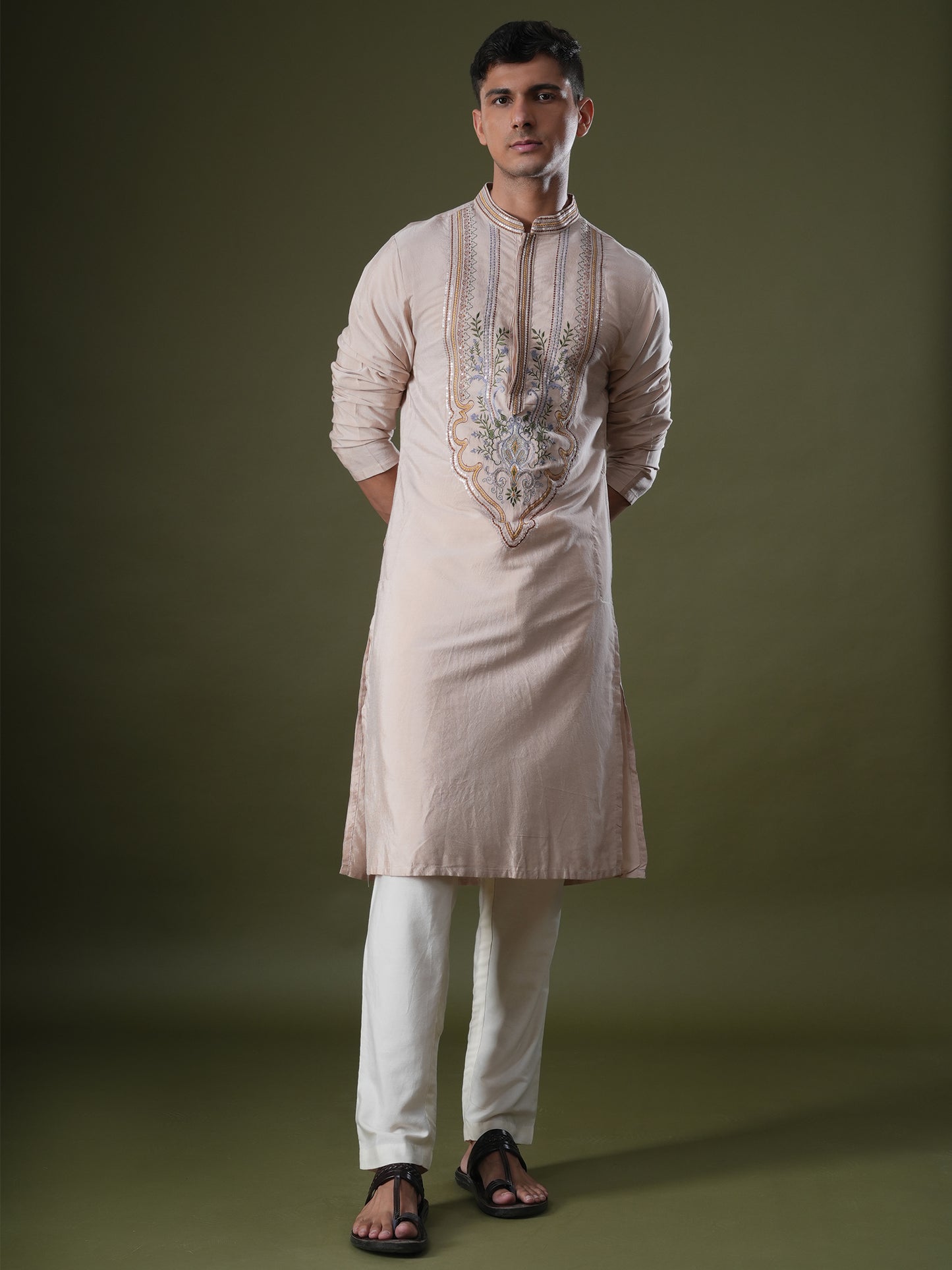 Aarnik Peach  Embroidered Katan Kurta