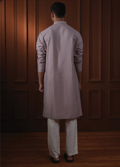 Nitigya Mauve Embroidered Katan Kurta